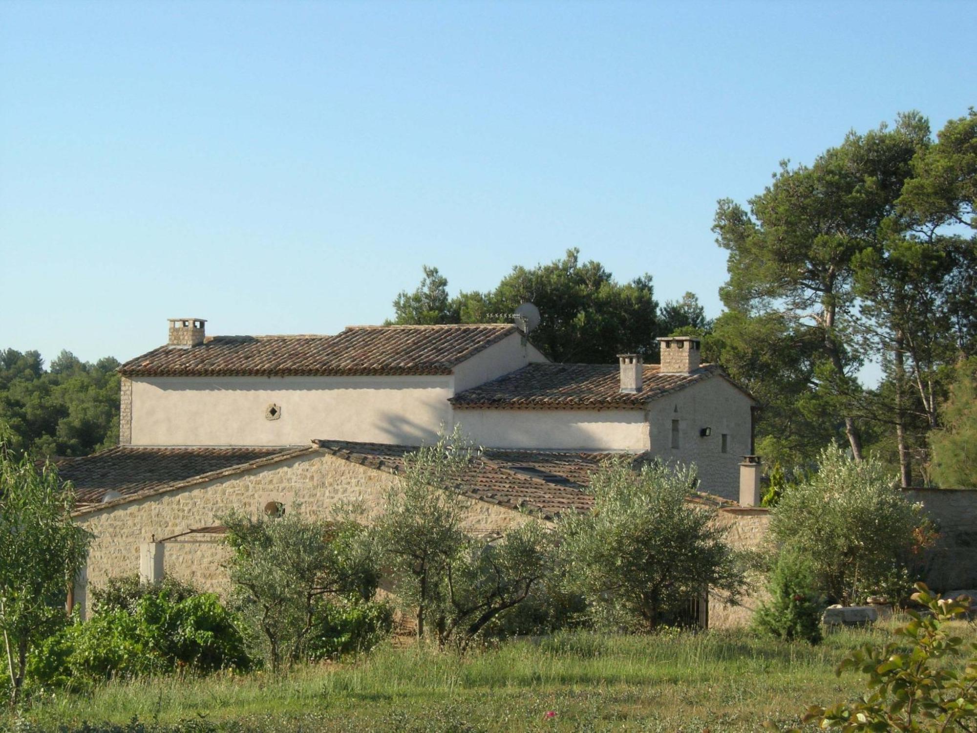 Bed and Breakfast Le Mazet De La Dame Barbentane Esterno foto