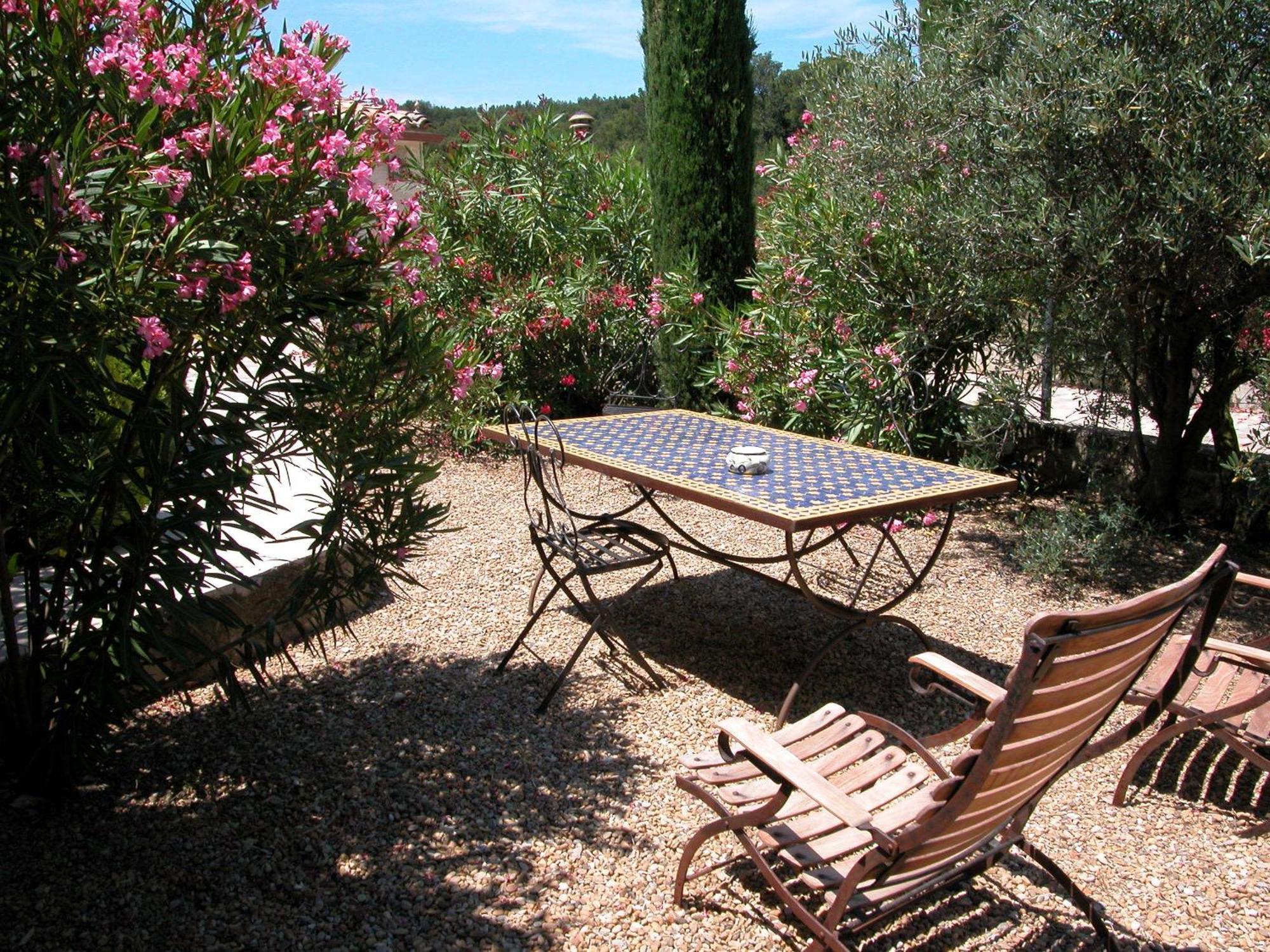 Bed and Breakfast Le Mazet De La Dame Barbentane Esterno foto