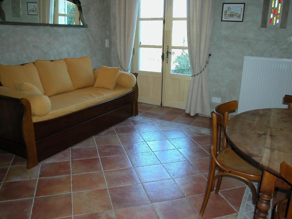Bed and Breakfast Le Mazet De La Dame Barbentane Camera foto