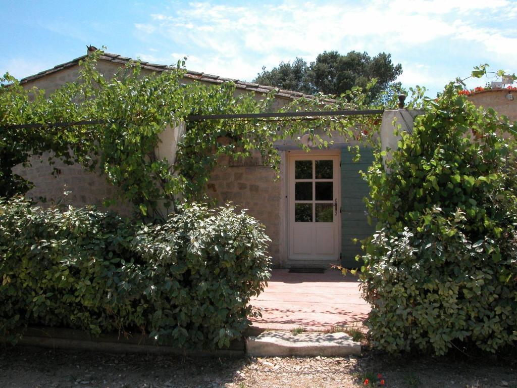 Bed and Breakfast Le Mazet De La Dame Barbentane Camera foto